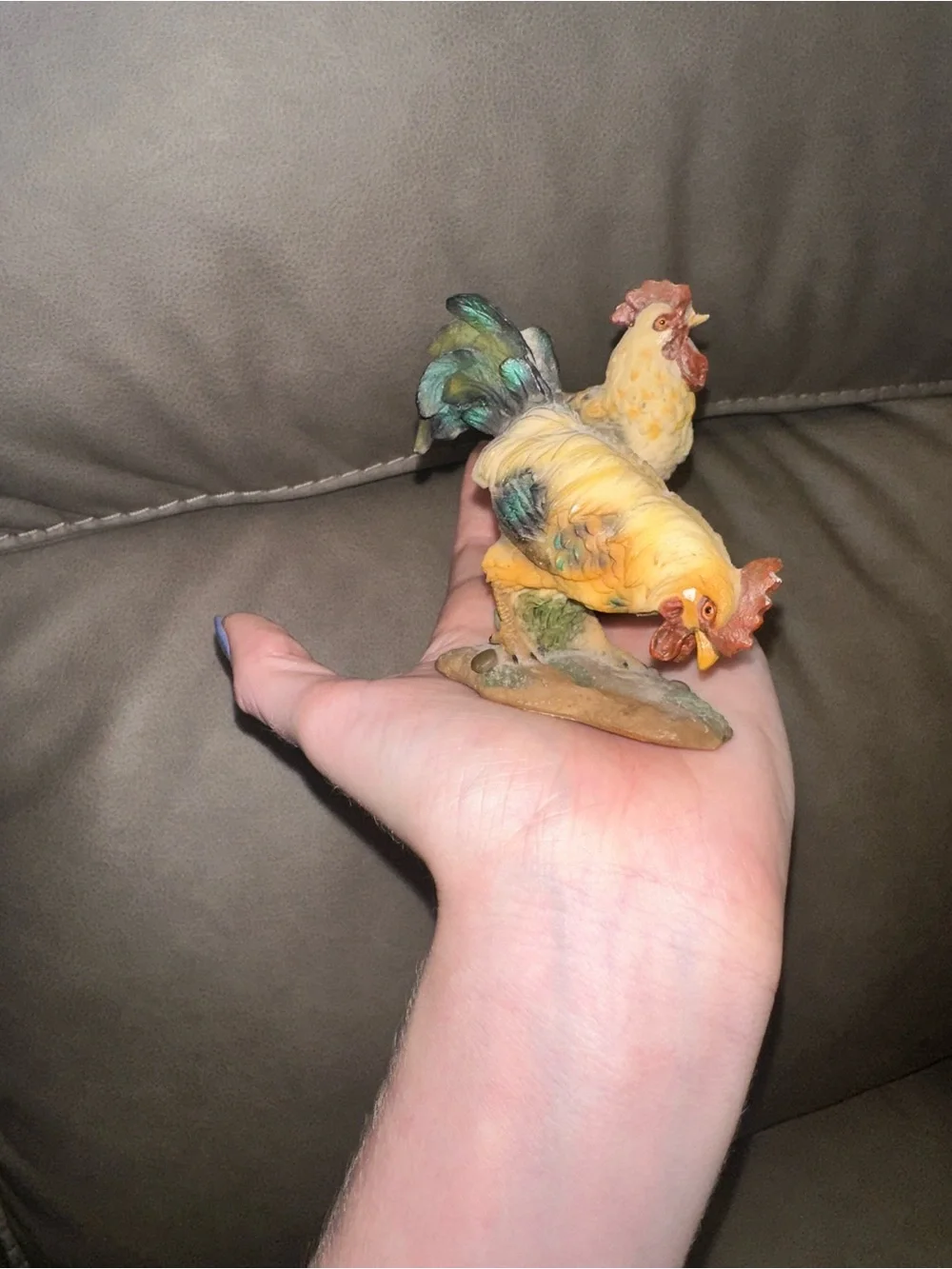 Vintage Farmhouse Rooster & Hen Figurine Set - Rustic Resin Chicken Decor